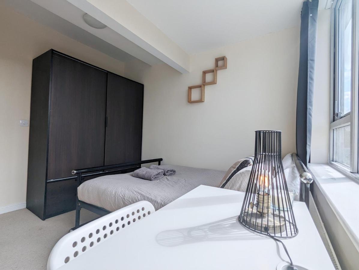 Guest Rooms Near City Centre & Dock Free Parking Liverpool Zewnętrze zdjęcie